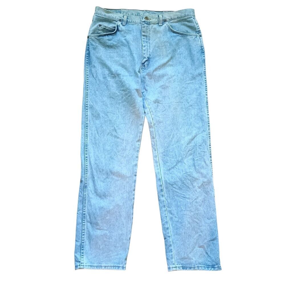 VTG Wrangler Jeans Men's 34x31 (actual) Denim USA 96501SL  80s/90s Light Wash